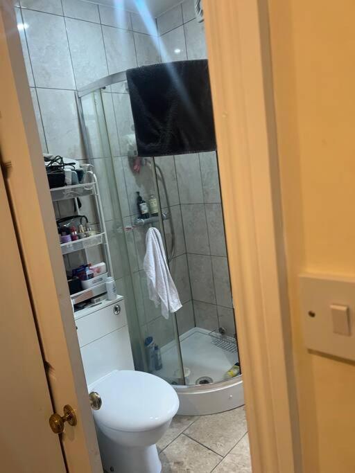 Large Modern Studio Flat Apartman London Kültér fotó