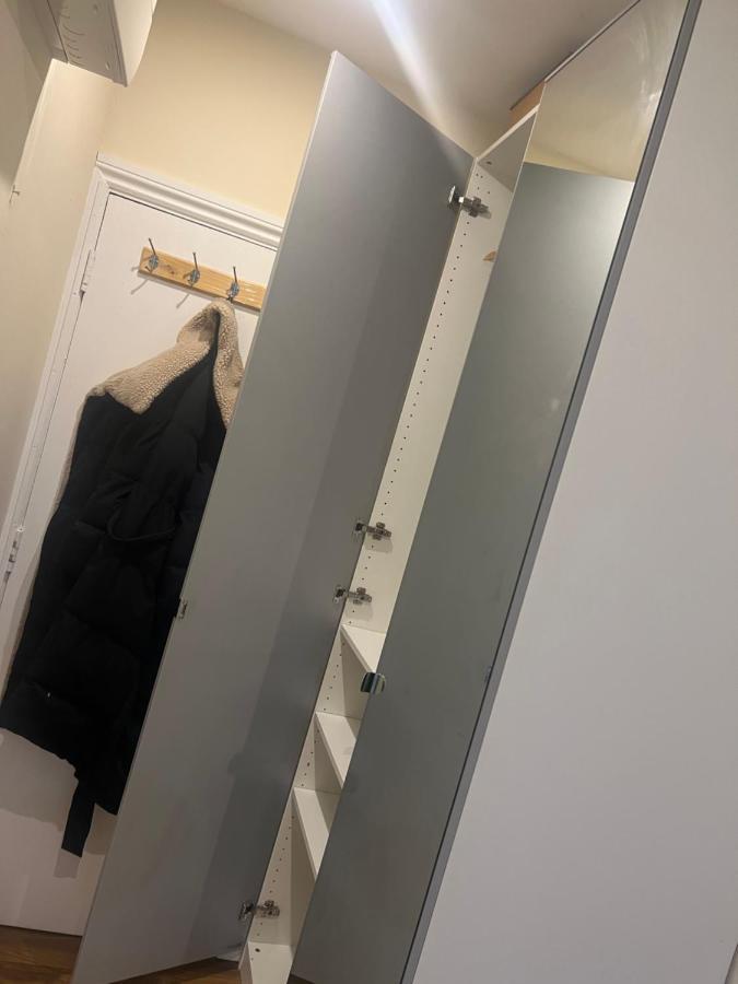 Large Modern Studio Flat Apartman London Kültér fotó