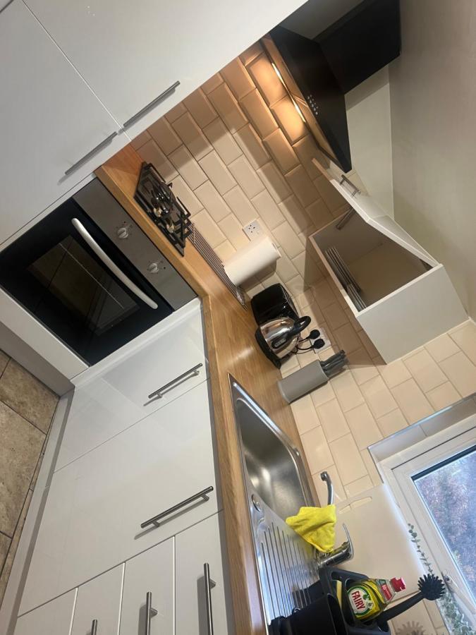 Large Modern Studio Flat Apartman London Kültér fotó